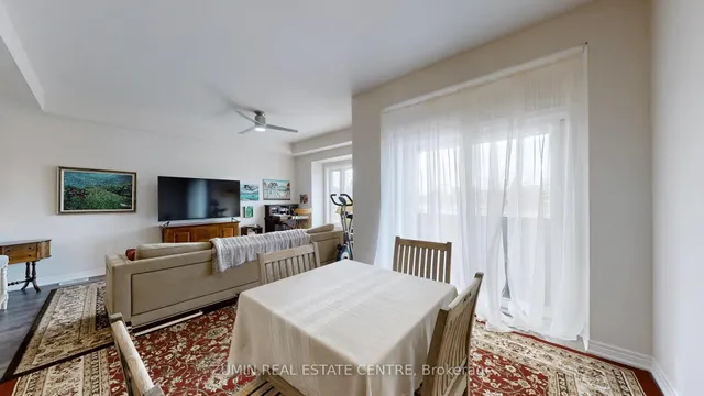 Additional image 11 of 13 Picardy Dr