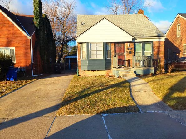 20313 Schoenherr St, Detroit, MI 48205