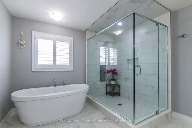 Additional image 21 of 616 Florencedale Cres