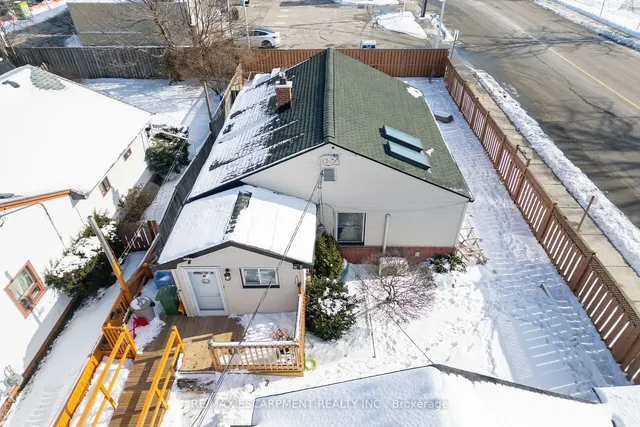 Additional image 39 of 1793 Main St