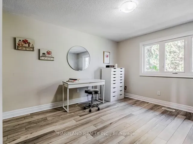 Additional image 19 of 1755 Rathburn Rd Unit 96