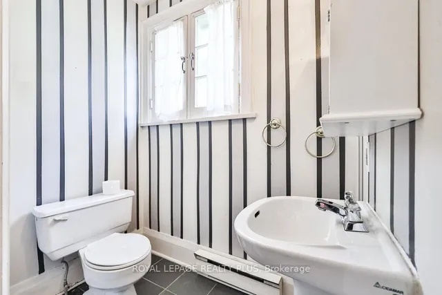 Additional image 16 of 225 Glenrose Ave