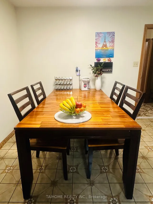 Additional image 9 of 639 Royal York Rd