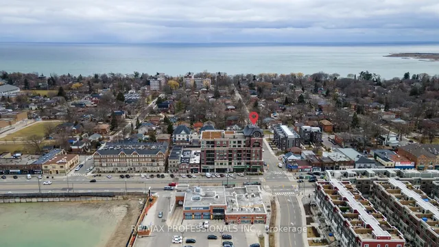 Additional image 29 of 3563 Lake Shore Blvd Unit 305