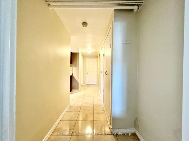 Additional image 24 of 48 South Woodrow Blvd