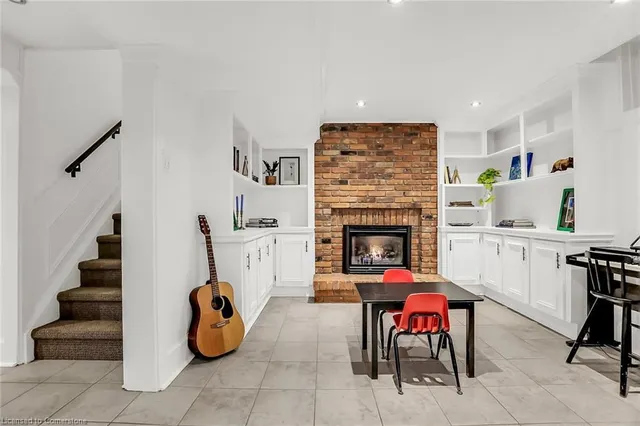 Additional image 31 of 17 Parkway Pl