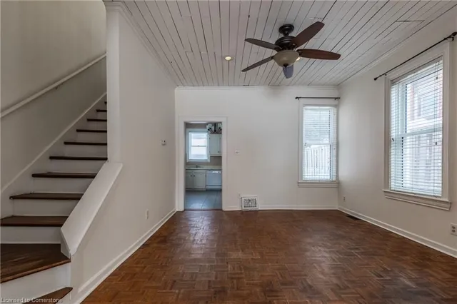 Additional image 13 of 280 Bold St