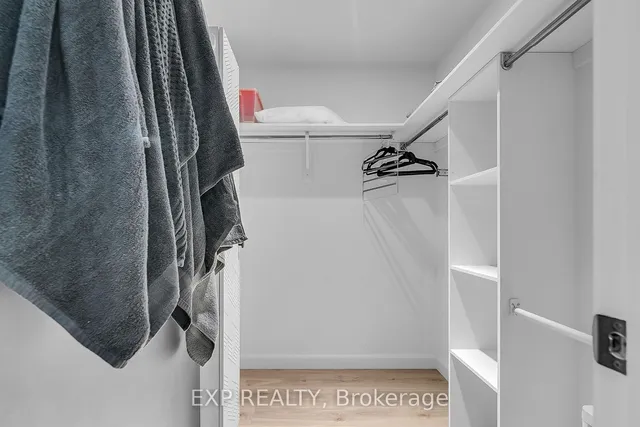 Additional image 23 of 741 King St Unit 102