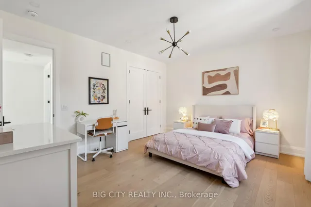 Additional image 31 of 75 Lawrence Cres