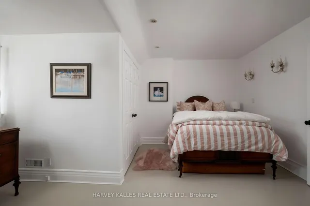 Additional image 13 of 296 Glen Rd