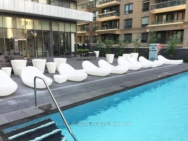 Additional image 3 of 42 Charles St Unit 2510