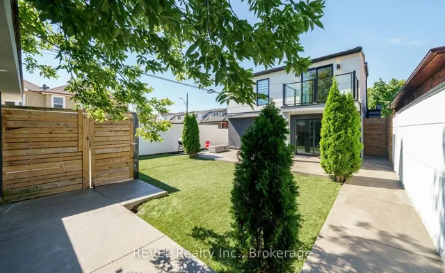 Additional image 24 of 56 FREDERICK Ave