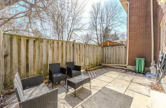 Additional image 25 of 49 Eden Park Dr