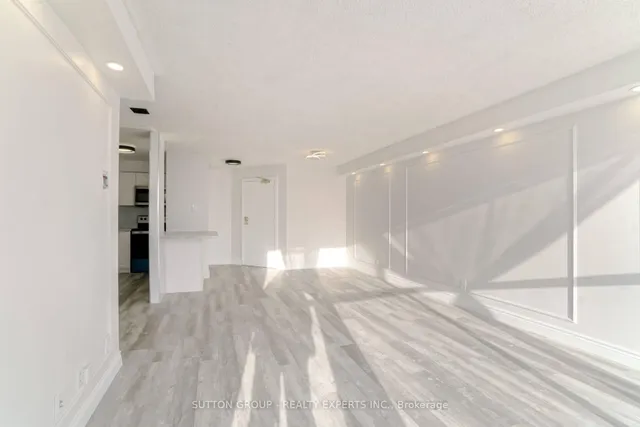 Additional image 12 of 25 Trailwood Dr Unit 2002