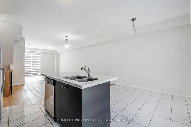 Additional image 14 of 21 Arcola St