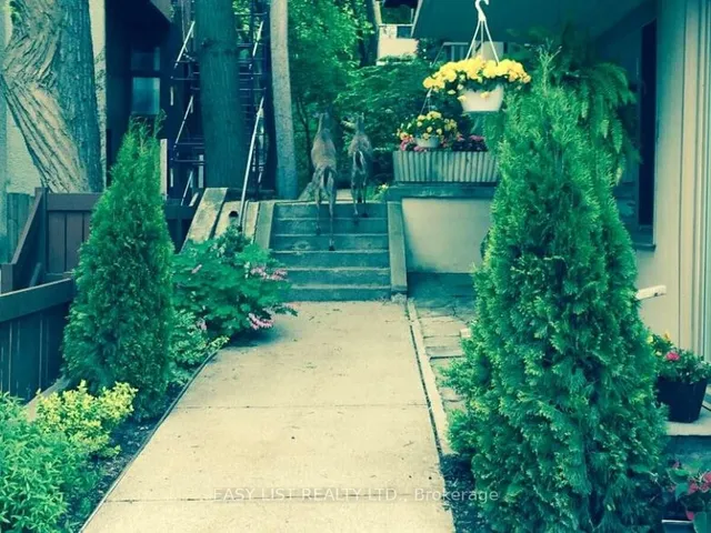 Additional image 24 of 2368 Queen St Unit 15