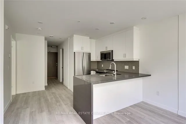 Additional image 10 of 479 Charlton Ave Unit 302