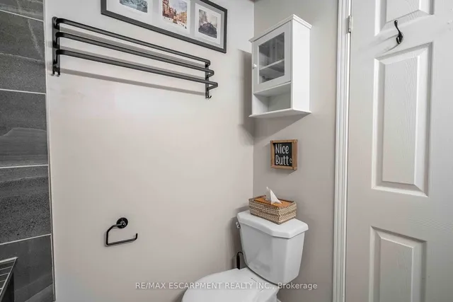 Additional image 18 of 356 HUNTER St Unit 9