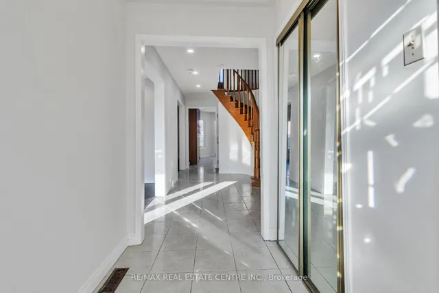 Additional image 8 of 27 Kentucky Dr