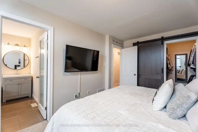 Additional image 21 of 48 Galileo Dr