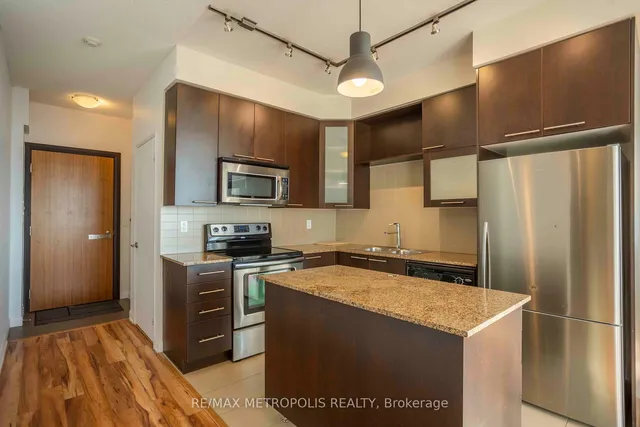 Additional image 2 of 500 Sherbourne St Unit 1704