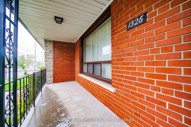 Additional image 38 of 1326 Victoria Park Ave
