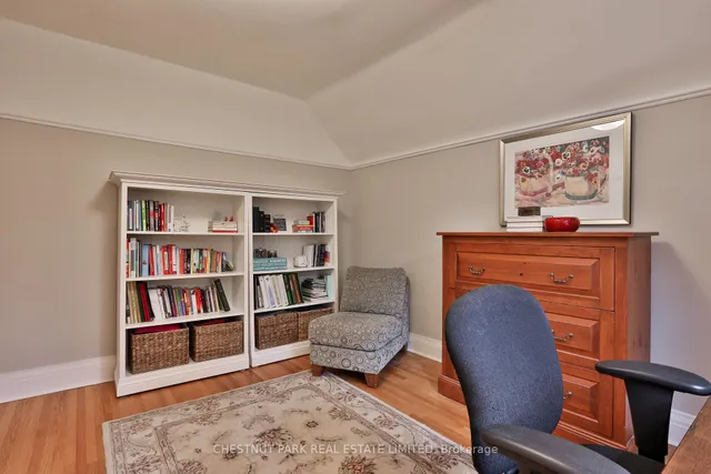 Additional image 30 of 680 Merton St