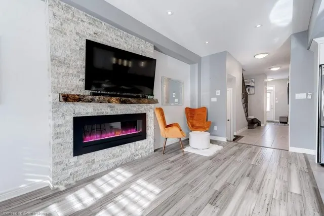 Additional image 14 of 98 Shoreview Pl Unit 12