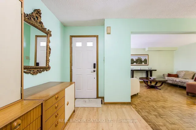 Additional image 5 of 4600 Full Moon Circ