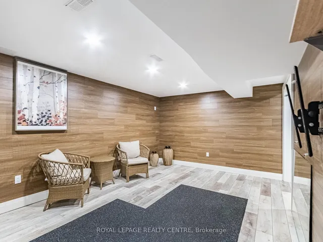 Additional image 30 of 179 Laurentian Dr