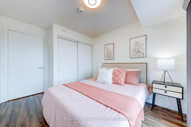 Additional image 23 of 2150 Lawrence Ave Unit 502