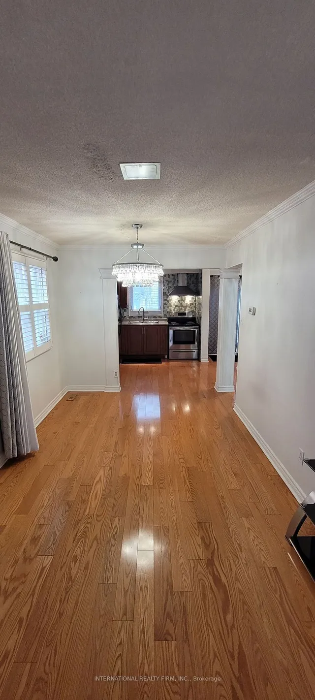 Additional image 8 of 27 Charcoal Dr