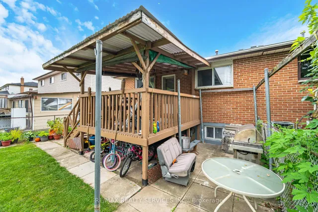 Additional image 46 of 3779 Keenan Cres