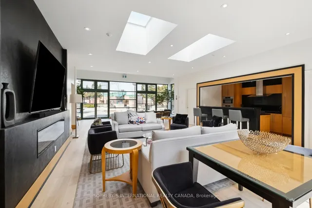 Additional image 38 of 77 Avenue Rd Unit 306