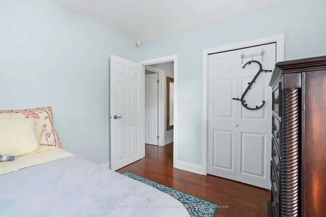 Additional image 28 of 8 Neapolitan Dr