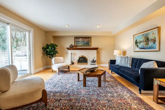 Additional image 8 of 887 MONTGOMERY Dr