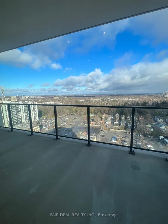 Additional image 9 of 741 King St Unit 1503