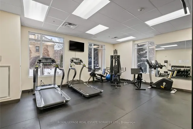 Additional image 33 of 90 Charlon Ave Unit 304