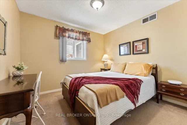 Additional image 17 of 47 MASSENA Dr