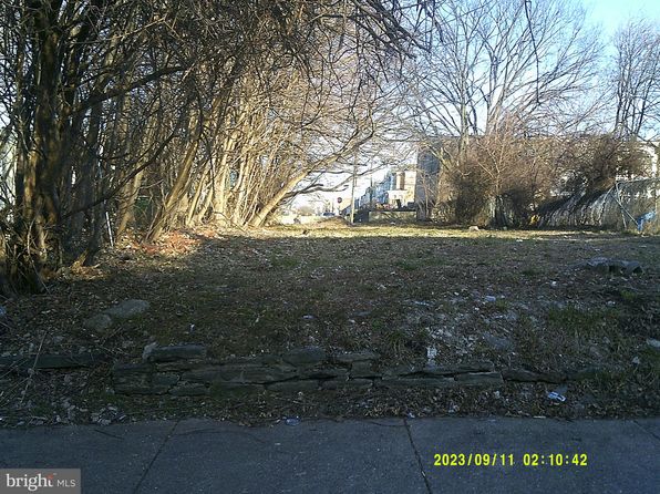 5963 N Opal St, Philadelphia, PA 19141