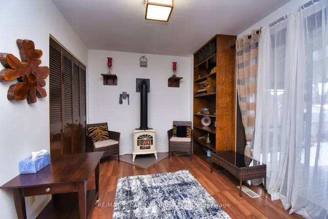 Additional image 13 of 162 Beland Ave