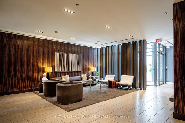 Additional image 30 of 33 Lombard St Unit 1506