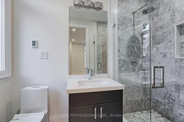 Additional image 33 of 7 Farningham Cres