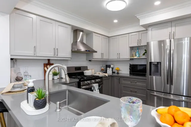 Additional image 15 of 42 Tiller Tr