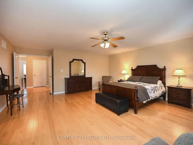 Additional image 23 of 32 Bluewater Cres