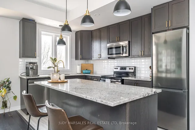 Additional image 20 of 290 Barton St Unit 25