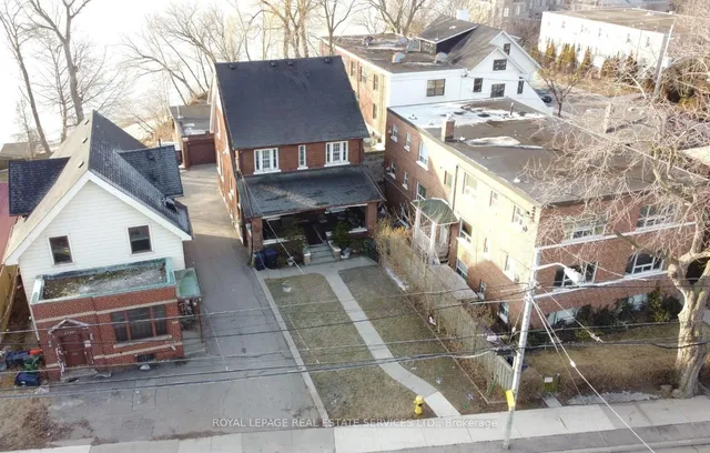 Additional image 21 of 2707 Lake Shore Blvd