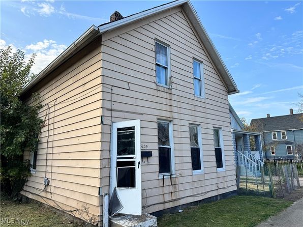 3205 Seymour Ave, Cleveland, OH 44113