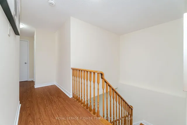 Additional image 13 of 75 Banting Cres