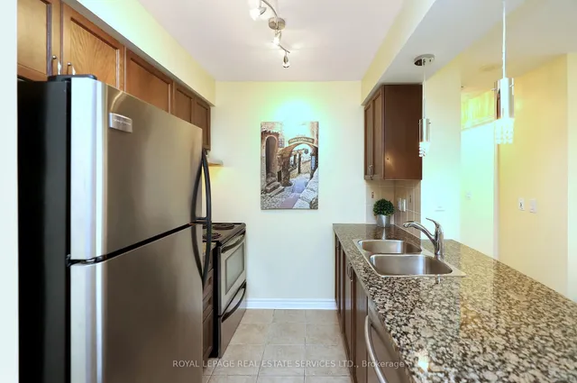 Additional image 9 of 2379 Central Park Dr Unit 405
